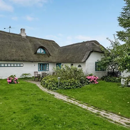 Clausina - 600m From The Sea By Interhome