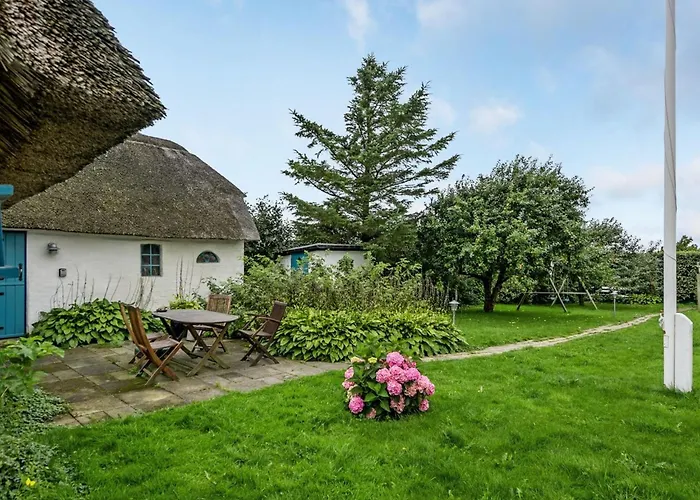 Holiday home Clausina - 600m From The Sea By Interhome