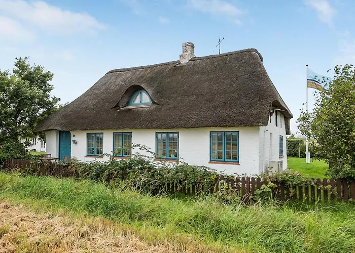 Clausina - 600m From The Sea By Interhome