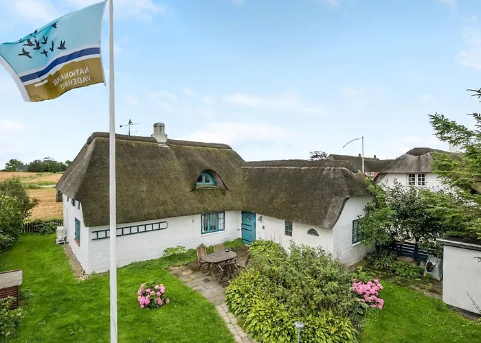 Holiday home Clausina - 600m From The Sea By Interhome *